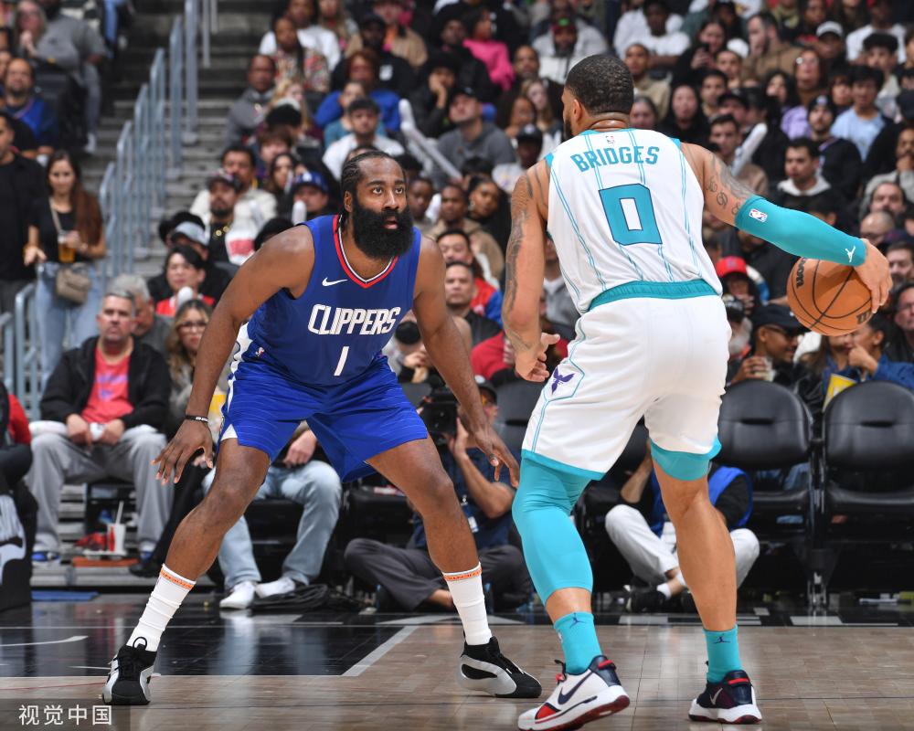 前锋线缺乏 前锋线缺乏